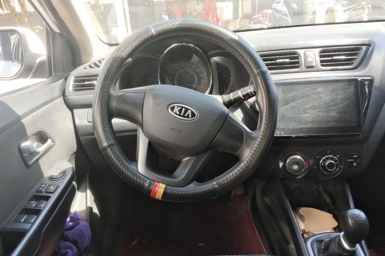 Used Kia K2 2012 Sedan 1.4L MT TOP Commemorative Edition Steering Wheel