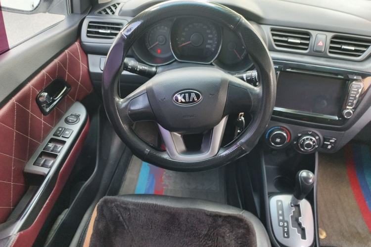 Used Kia K2 2012 Sedan 1.4L Automatic GLS Commemorative Edition Steering Wheel