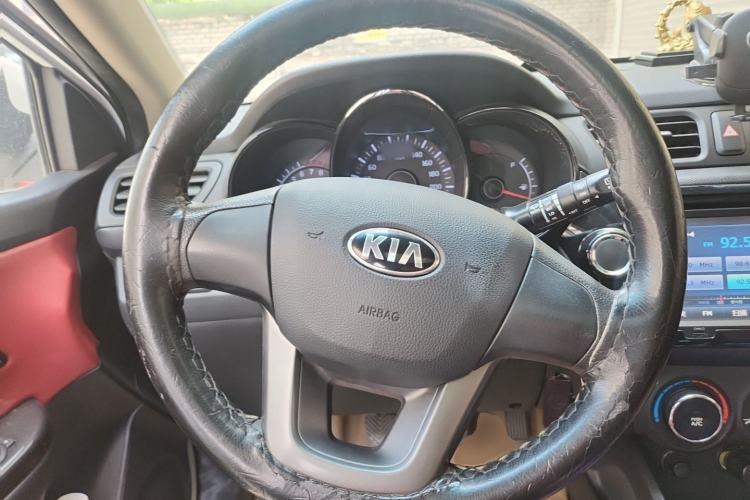 Used Kia K2 2012 Hatchback 1.4L MT Cool Edition Commemorative Model Steering Wheel