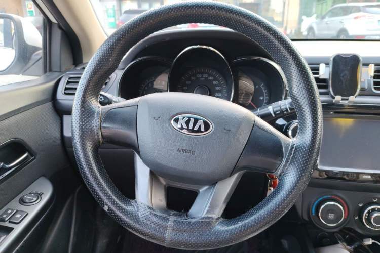 Used Kia K2 2012 Sedan 1.4L Automatic GLS Commemorative Edition Steering Wheel