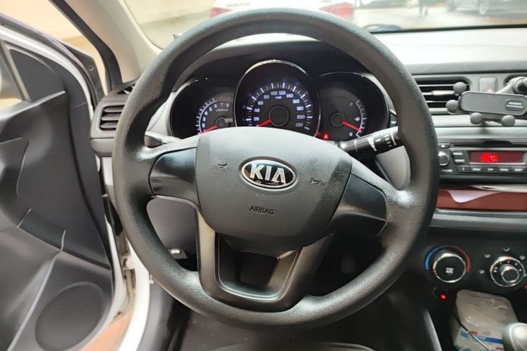 Used Kia K2 2012 Sedan 1.4L Automatic GLS Commemorative Edition Steering Wheel