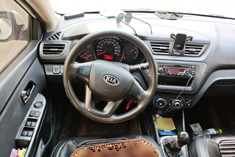 Used Kia K2 2012 Sedan 1.4L MT GLS Commemorative Edition Steering Wheel