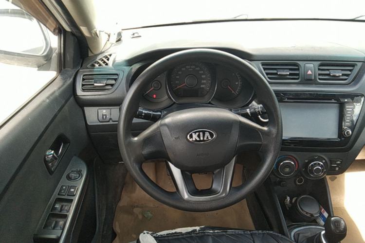 Used Kia K2 2012 Sedan 1.4L MT GLS Commemorative Edition Steering Wheel