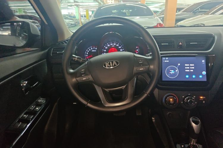 Used Kia K2 2012 Sedan 1.6L Automatic Transmission Premium Commemorative Edition Steering Wheel