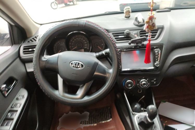 Used Kia K2 2012 Sedan 1.4L MT GLS Commemorative Edition Steering Wheel