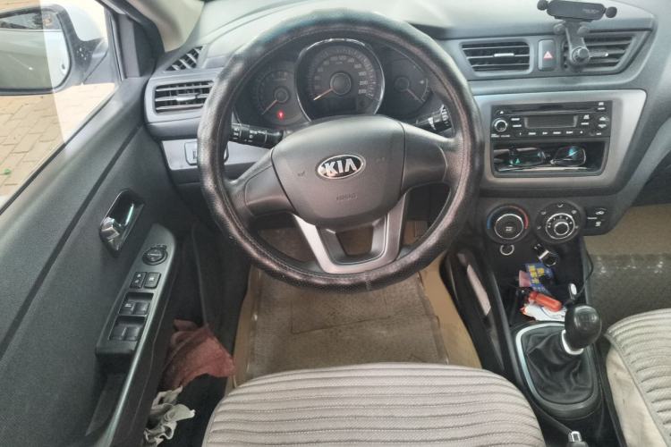Used Kia K2 2012 Sedan 1.4L MT GLS Commemorative Edition Steering Wheel