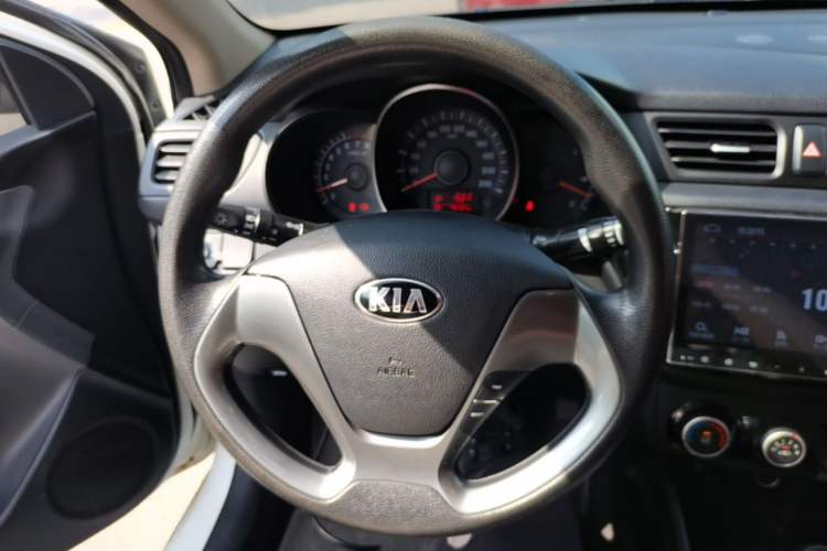 Used Kia K2 2012 Sedan 1.4L Automatic GLS Commemorative Edition Steering Wheel