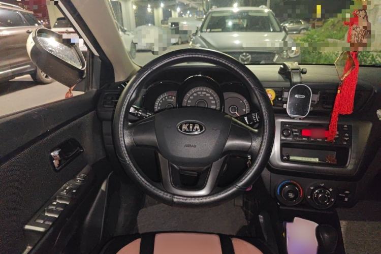 Used Kia K2 2012 Sedan 1.4L Automatic GLS Commemorative Edition Steering Wheel
