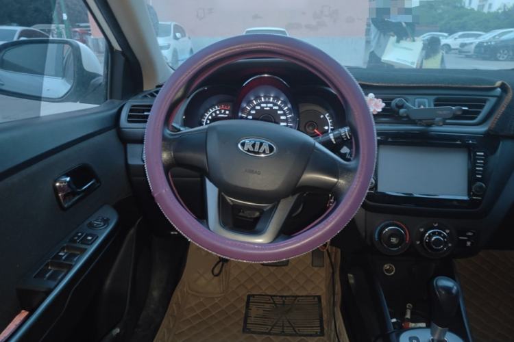 Used Kia K2 2012 Sedan 1.4L Automatic GLS Commemorative Edition Steering Wheel