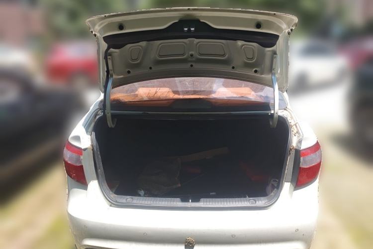 Used Kia K2 2012 Sedan 1.4L MT GL Commemorative Edition Trunk