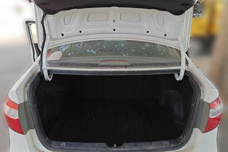 Used Kia K2 2012 Sedan 1.4L MT GLS Commemorative Edition Trunk