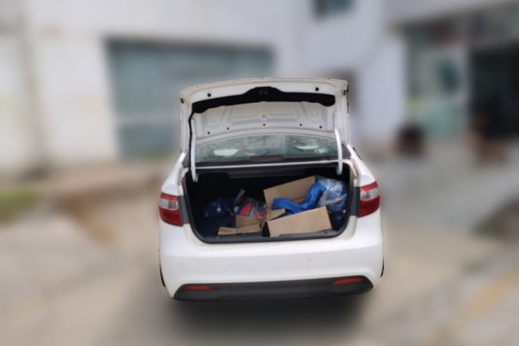 Used Kia K2 2012 Sedan 1.4L MT GLS Commemorative Edition Trunk