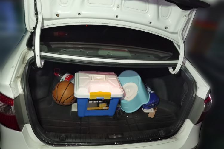 Used Kia K2 2012 Sedan 1.6L Automatic Transmission Premium Commemorative Edition Trunk