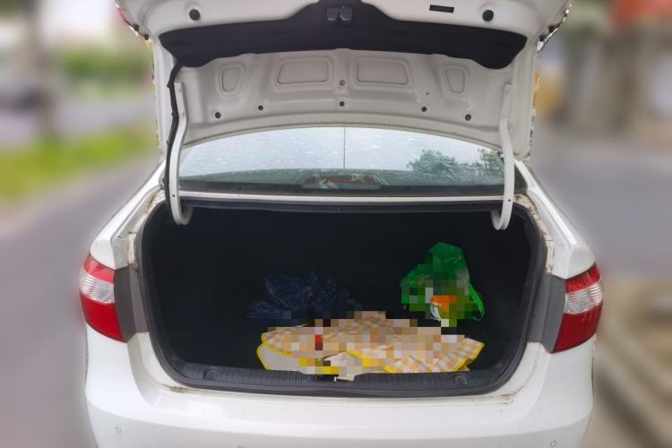 Used Kia K2 2012 Sedan 1.4L MT GLS Commemorative Edition Trunk