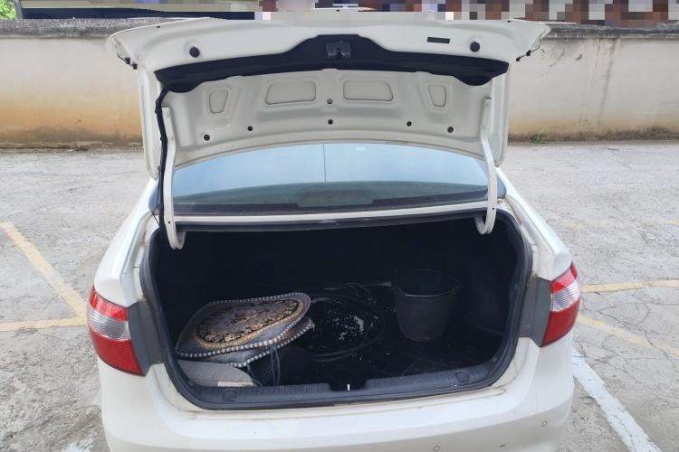 Used Kia K2 2012 Sedan 1.4L MT GLS Commemorative Edition Trunk