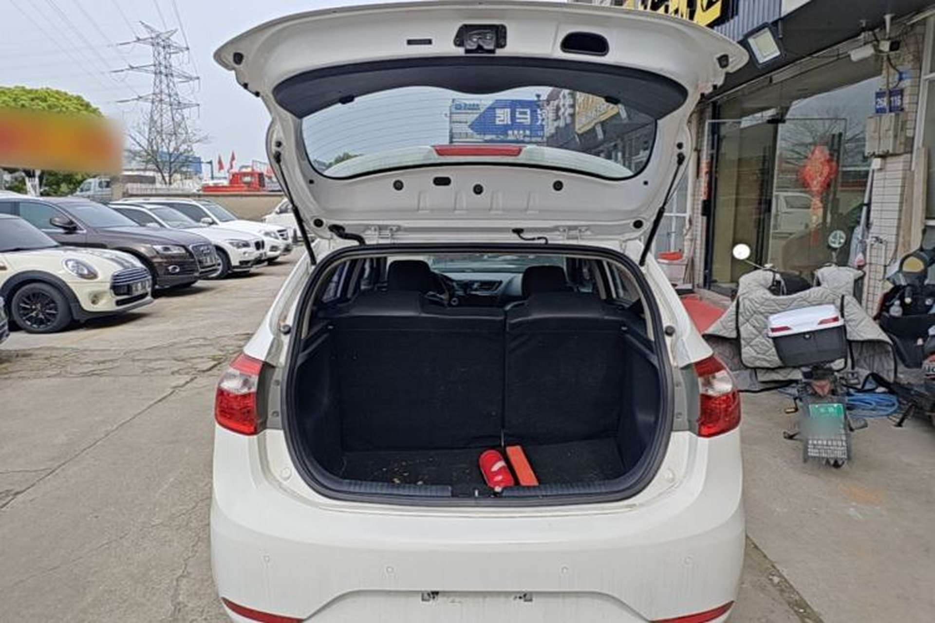 Used Kia K2 2012 Hatchback 1.4L Automatic Cool Edition Trunk