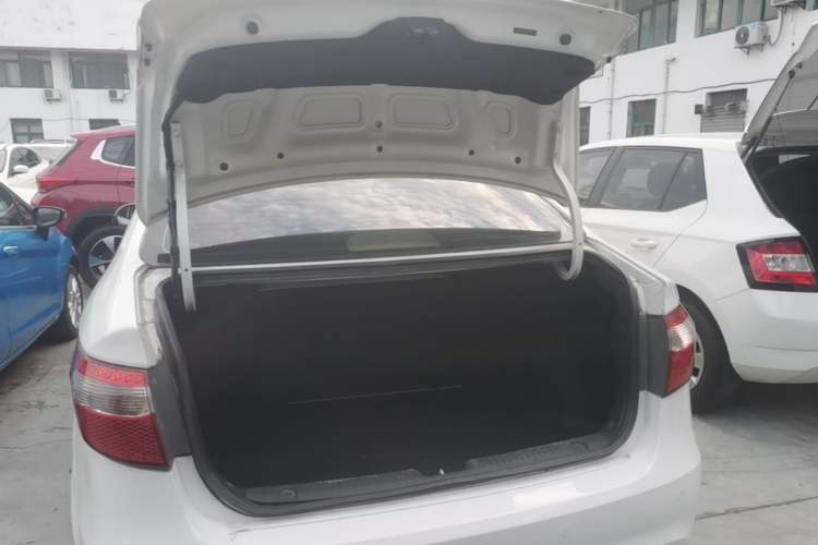 Used Kia K2 2012 Sedan 1.4L Automatic GLS Commemorative Edition Trunk