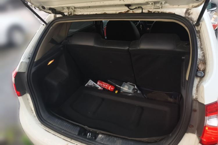 Used Kia K2 2012 Hatchback 1.4L Automatic Cool Edition Trunk