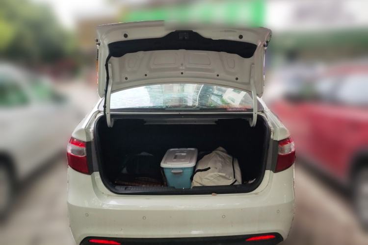 Used Kia K2 2012 Sedan 1.4L MT GLS Commemorative Edition Trunk