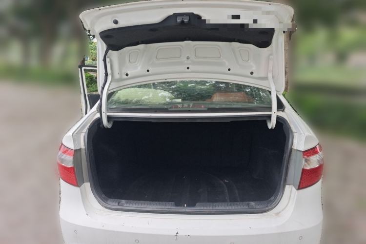 Used Kia K2 2012 Sedan 1.4L MT GLS Commemorative Edition Trunk