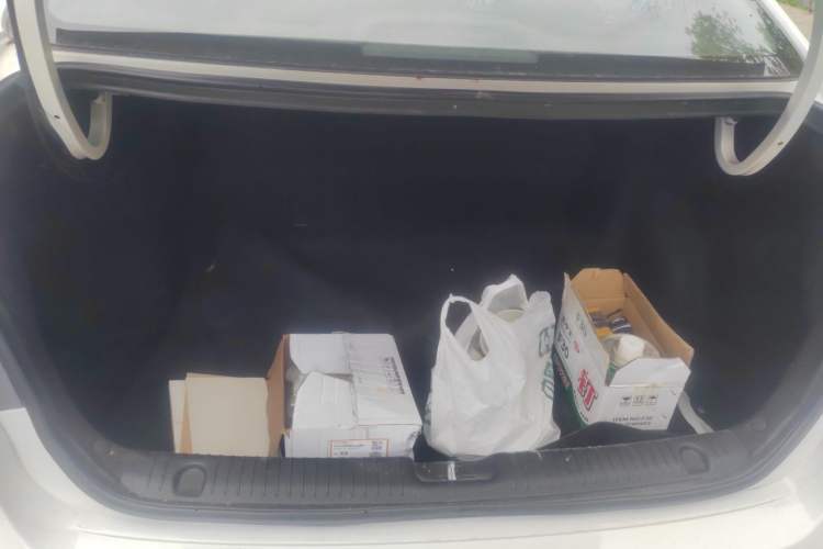 Used Kia K2 2012 Sedan 1.4L Automatic GLS Commemorative Edition Trunk