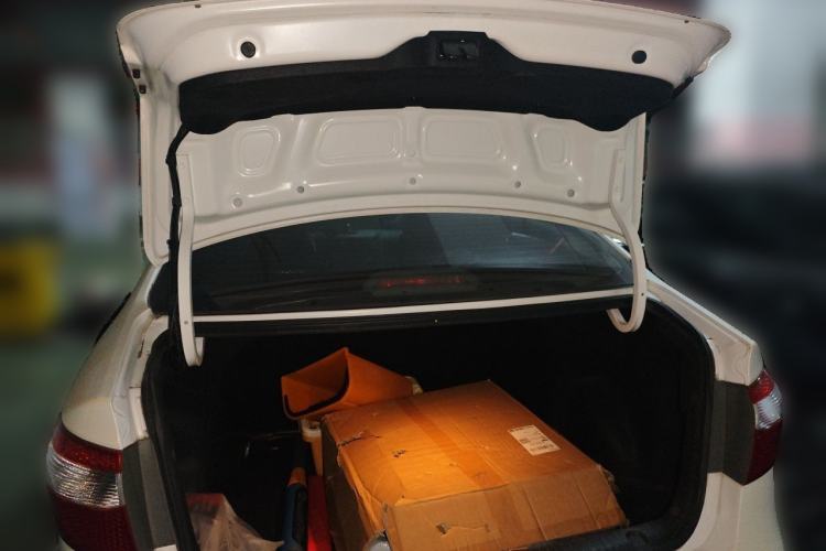 Used Kia K2 2012 Sedan 1.6L AT Premium ECO Trunk