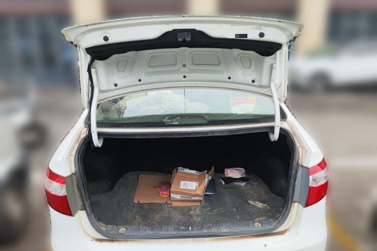 Used Kia K2 2012 Sedan 1.4L MT GLS Commemorative Edition Trunk