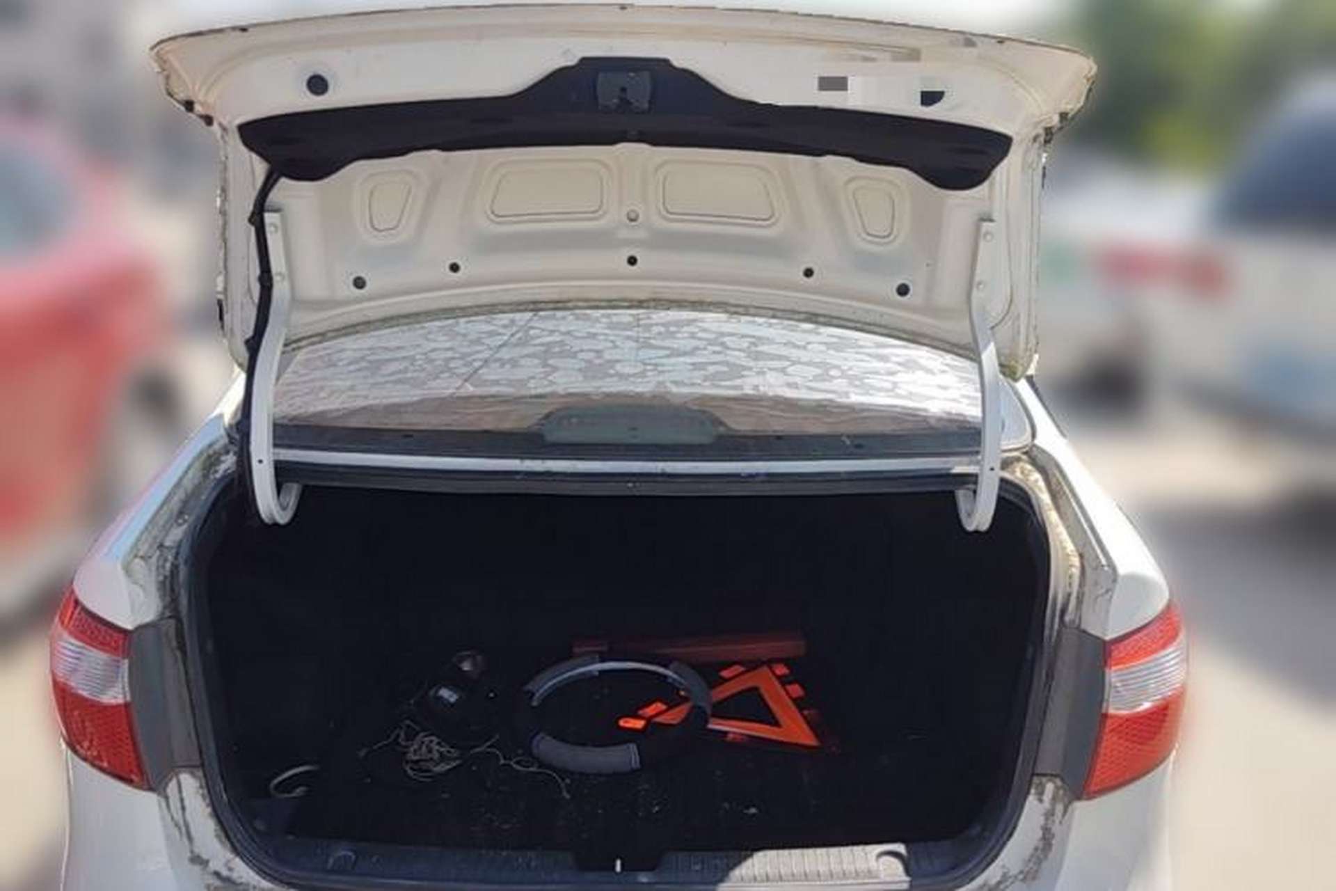 Used Kia K2 2012 Sedan 1.4L MT GLS Commemorative Edition Trunk