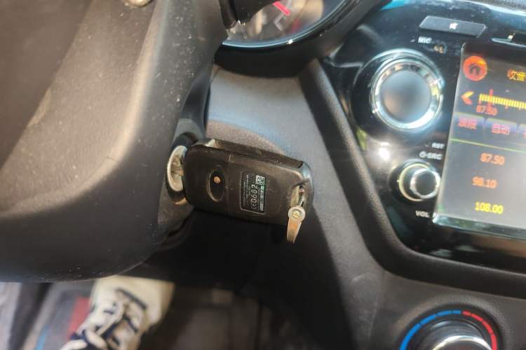 Used Kia K2 2012 Hatchback 1.4L Automatic Cool Edition Vehicle Key