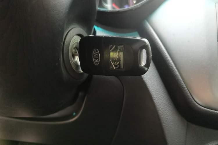 Used Kia K2 2012 Sedan 1.4L MT GLS Commemorative Edition Vehicle Key