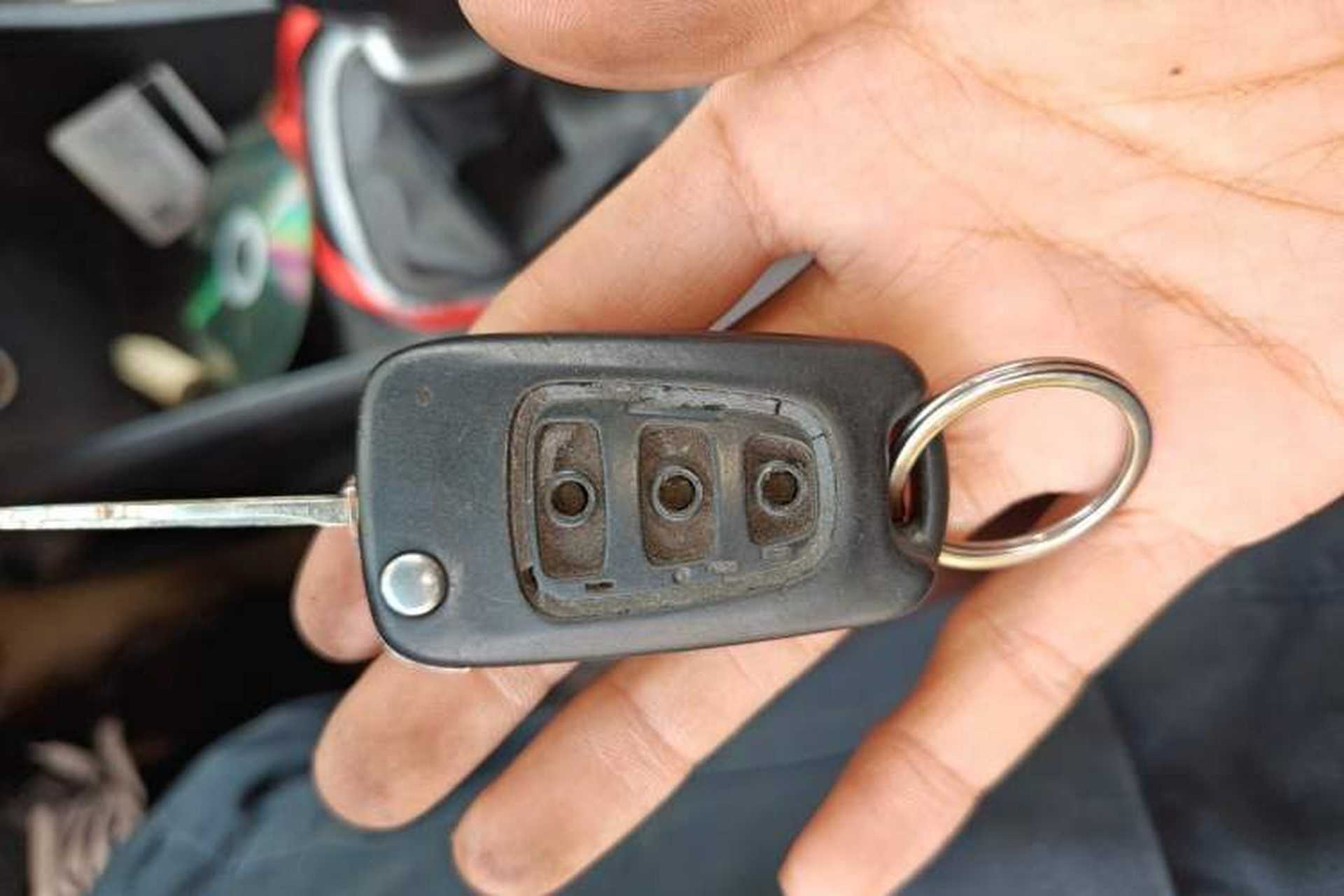 Used Kia K2 2012 Sedan 1.4L MT GLS Commemorative Edition Vehicle Key