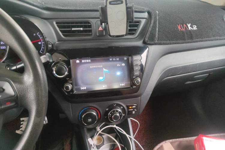 Used Kia K2 2012 Sedan 1.4L Automatic GLS Commemorative Edition Audio And AC Panel