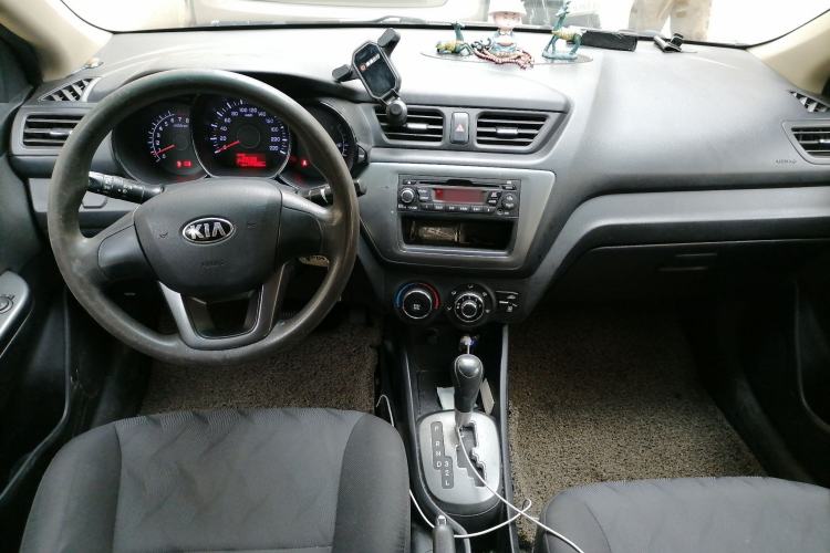 Used Kia K2 2012 Sedan 1.4L Automatic GLS Commemorative Edition Center Console