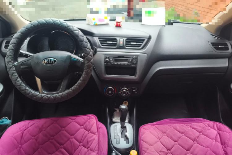 Used Kia K2 2012 Sedan 1.4L Automatic GLS Commemorative Edition Center Console