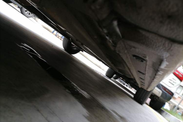 Used Kia K2 2012 Sedan 1.4L Automatic GLS Commemorative Edition Chassis Front Left