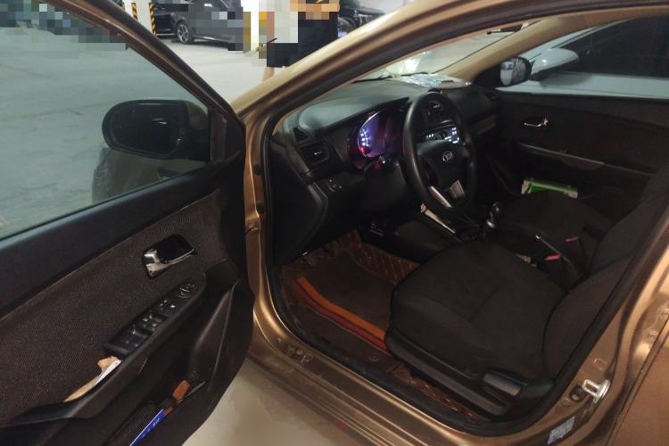 Used Kia K2 2012 Sedan 1.4L MT GLS Commemorative Edition Driver Seat