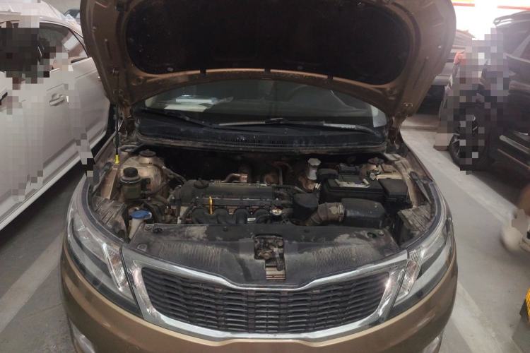 Used Kia K2 2012 Sedan 1.4L MT GLS Commemorative Edition Engine Bay