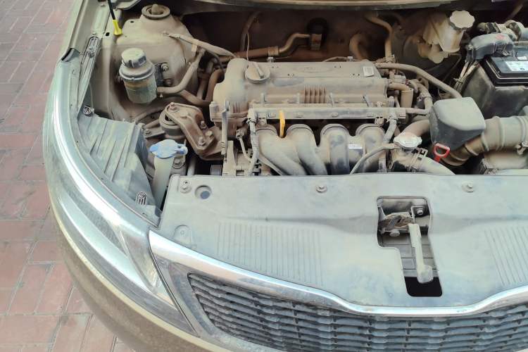 Used Kia K2 2012 Sedan 1.4L Automatic GLS Commemorative Edition Engine Bay Right