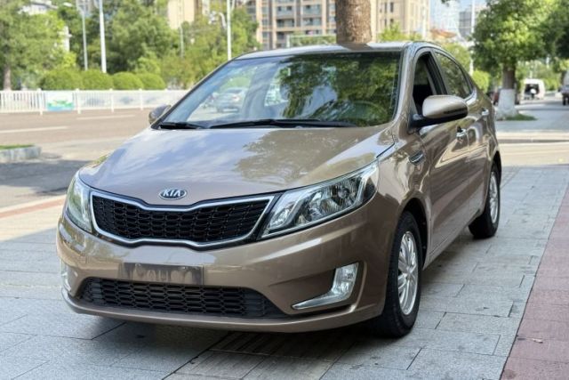 Used Kia K2 2012 Sedan 1.4L MT TOP Commemorative Edition
