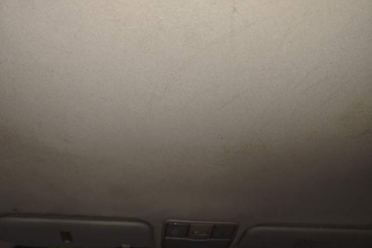Used Kia K2 2012 Hatchback 1.4L MT GLS Commemorative Edition Headliner