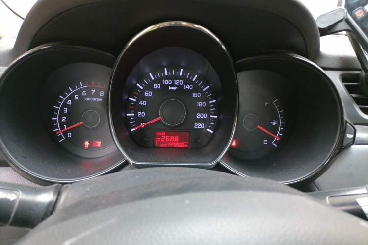 Used Kia K2 2012 Sedan 1.4L Automatic GLS Commemorative Edition Instrument Cluster