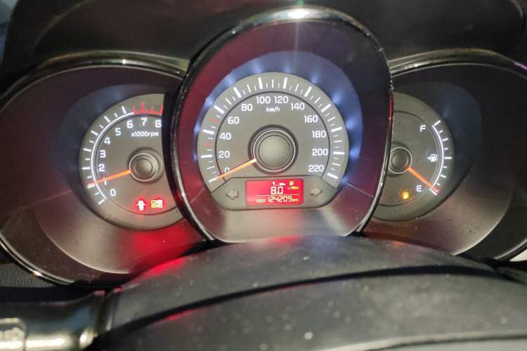 Used Kia K2 2012 Sedan 1.4L MT GLS Commemorative Edition Instrument Cluster