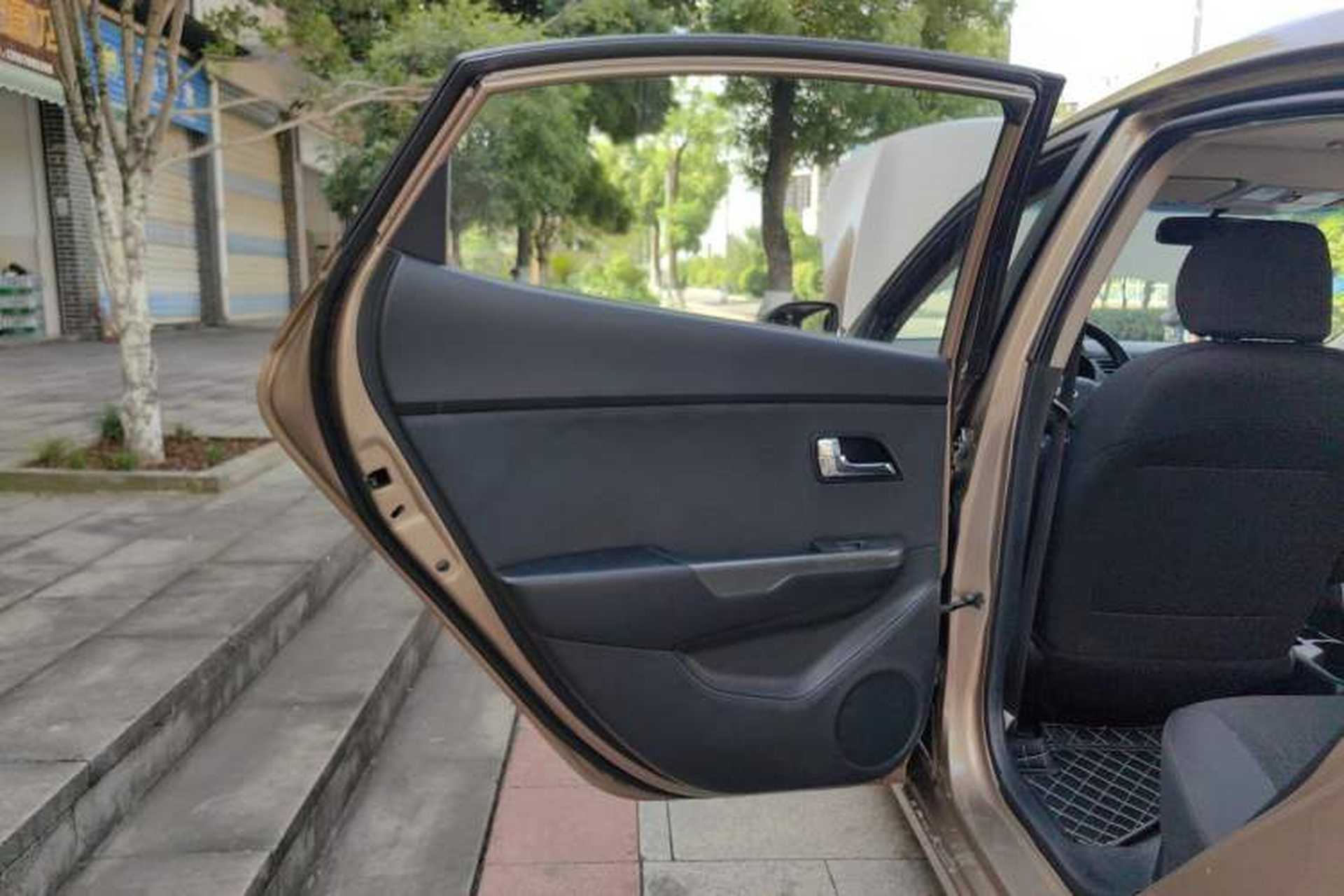 Used Kia K2 2012 Sedan 1.4L MT TOP Commemorative Edition Left Rear Door Interior