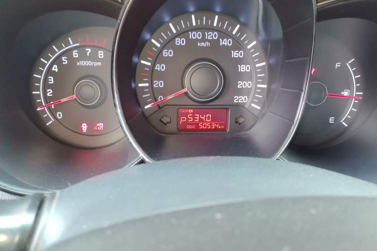 Used Kia K2 2012 Sedan 1.4L Automatic GLS Commemorative Edition Odometer Close Up