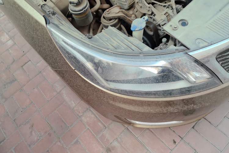 Used Kia K2 2012 Sedan 1.4L Automatic GLS Commemorative Edition Right Front Headlight