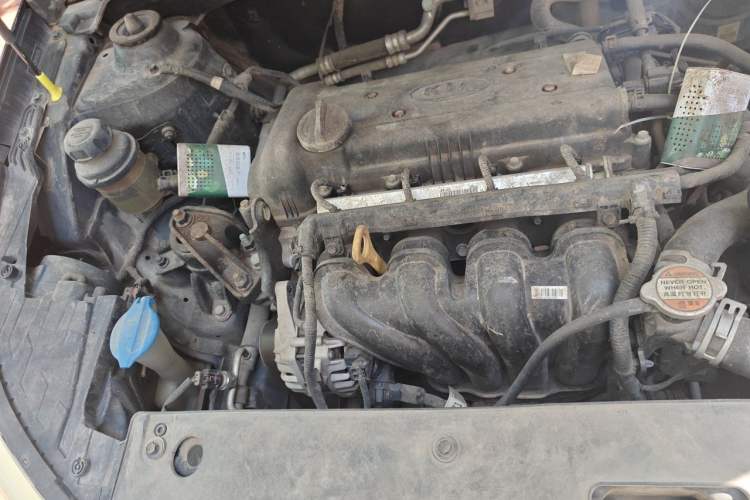 Used Kia K2 2015 Sedan 1.4L MT GLS Engine Bay Right