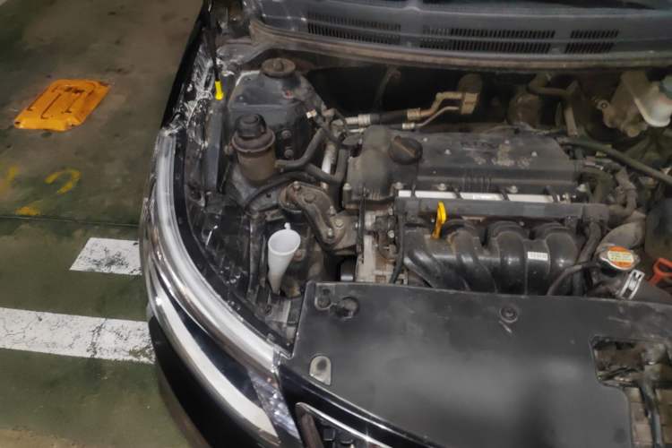 Used Kia K2 2015 Sedan 1.4L Automatic GLS Engine Bay Right