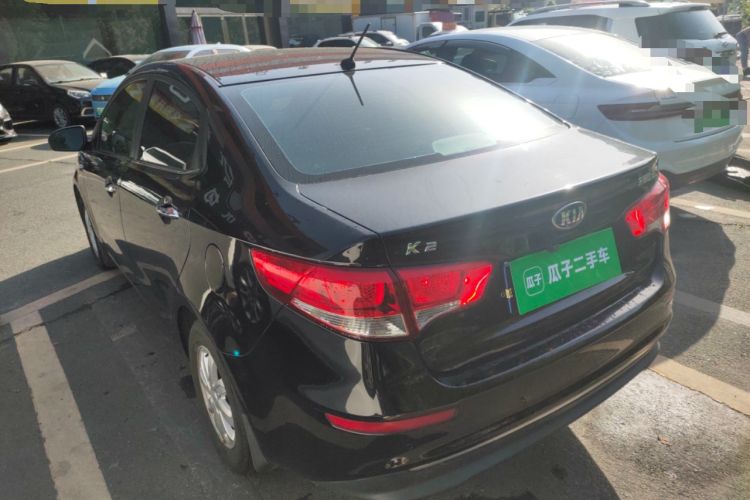 Used Kia K2 2015 Sedan 1.4L Automatic GLS Exterior 2