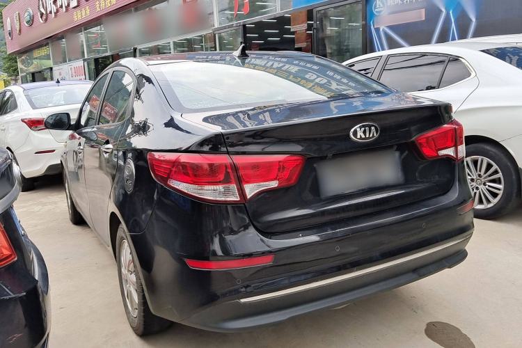 Used Kia K2 2015 Sedan 1.4L MT GLS Exterior 3