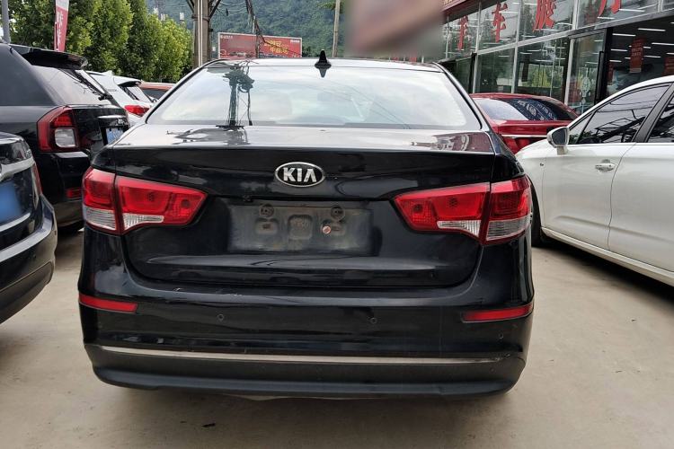 Used Kia K2 2015 Sedan 1.4L MT GLS Exterior 4